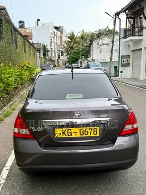 Nissan Tiida LATIO 2008 Car (Used)