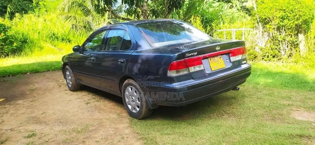 Nissan FB15 1999 Car (Used)