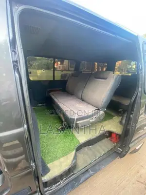 Toyota Shell 1993 Van (Used)