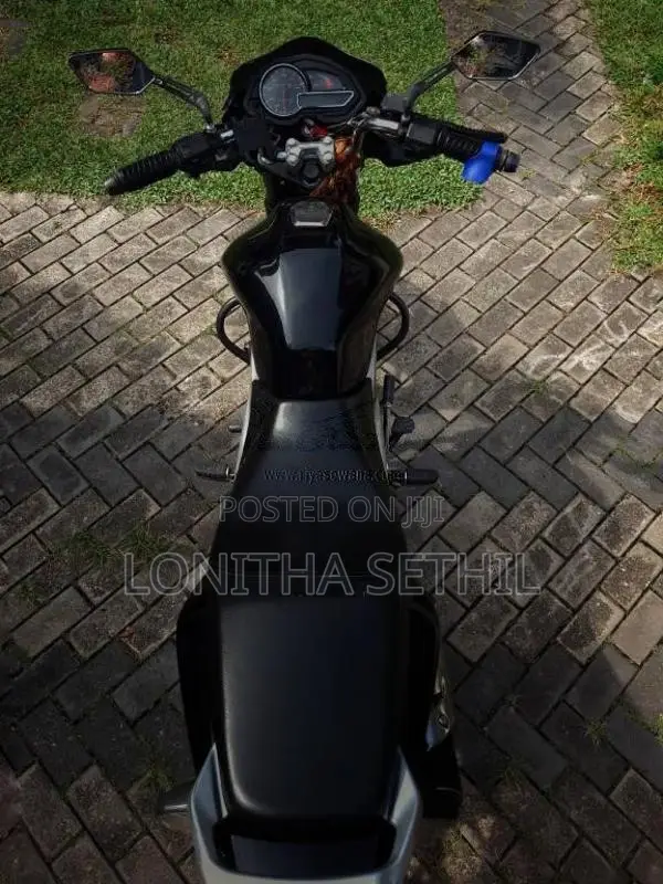 Bajaj Discover 2013 Motorbike (Used)