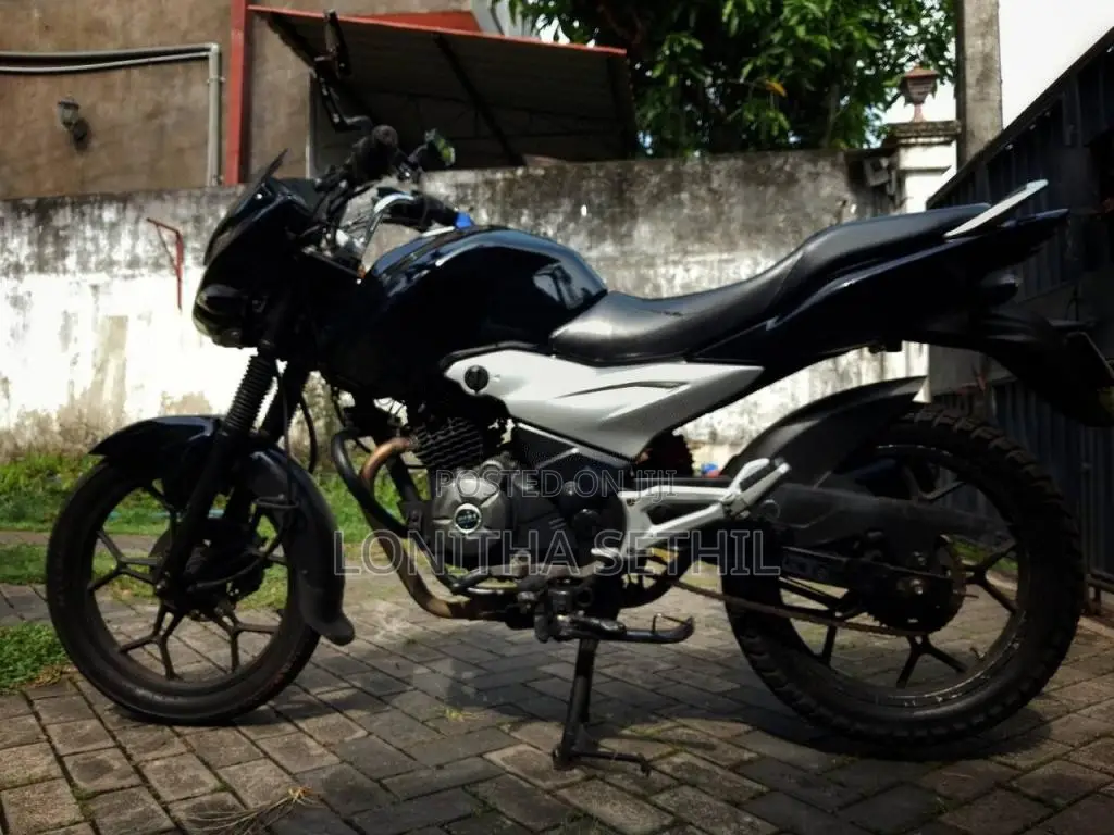 Bajaj Discover 2013 Motorbike (Used)