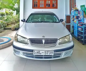 Nissan N16 Ex Saloon 2000 Car (Used)