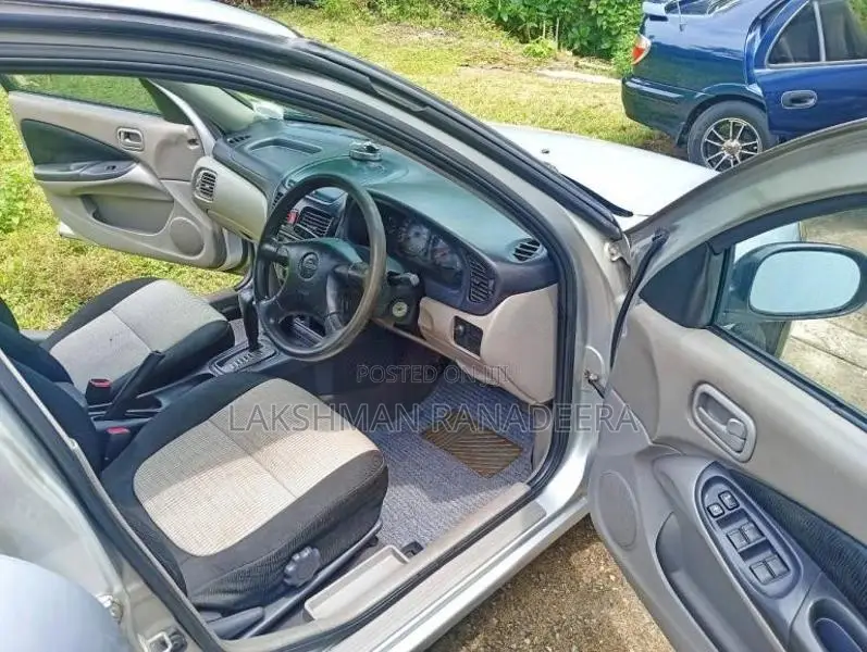 Nissan N16 Ex Saloon 2000 Car (Used)