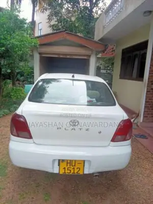 Toyota Platz 2000 Car (Used)