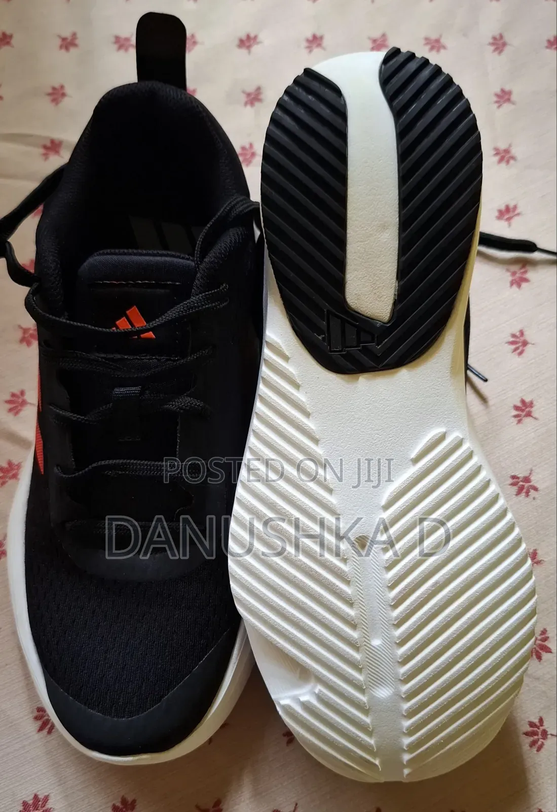 Adidas Base FWD Size 6 Shoes (40)