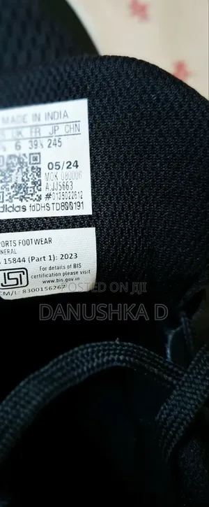 Adidas Base FWD Size 6 Shoes (40)