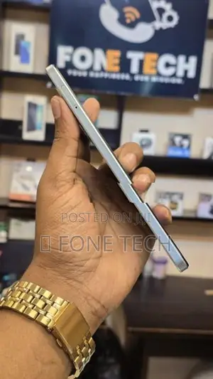 Oppo A3 6GB/128GB (Used)