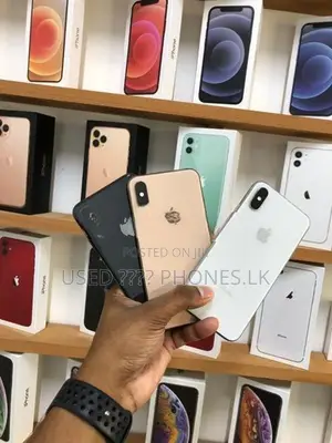 Apple iPhone XS 256GB (Used)