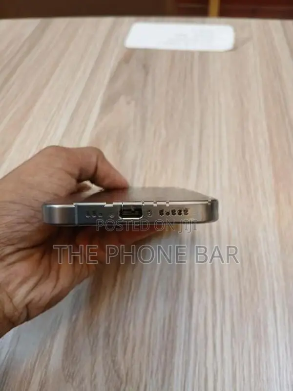 Apple iPhone 15 Pro (Used)
