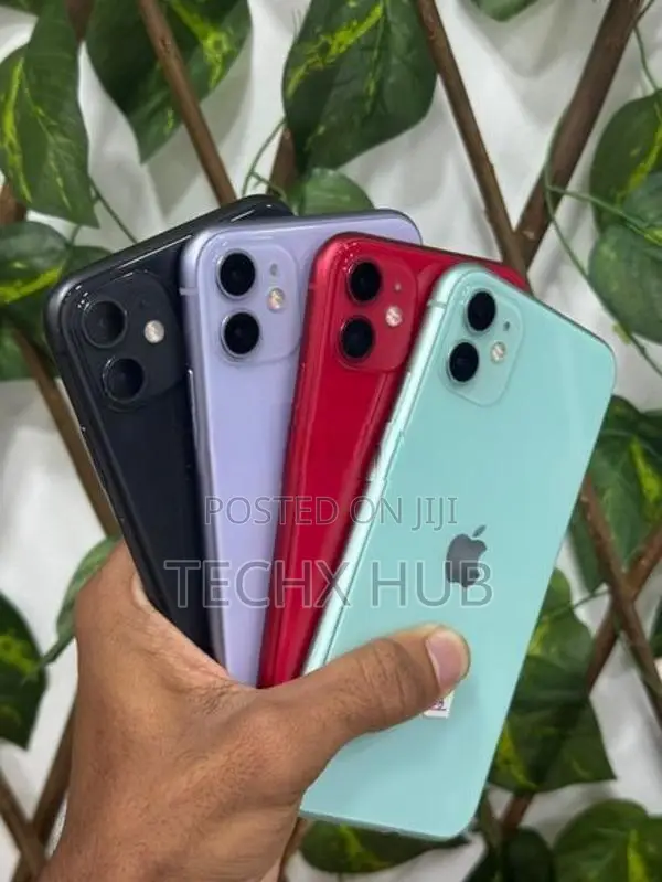 Apple iPhone 11 256GB Full Box ' (Used)