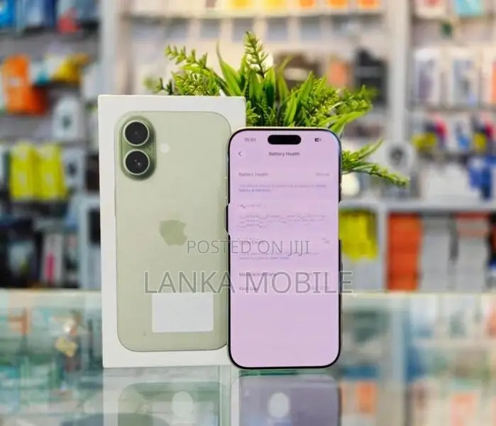 Apple iPhone 17 complete set (Used)