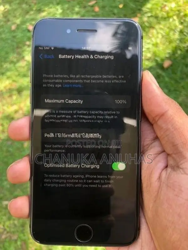 Apple iPhone 8 (Used)