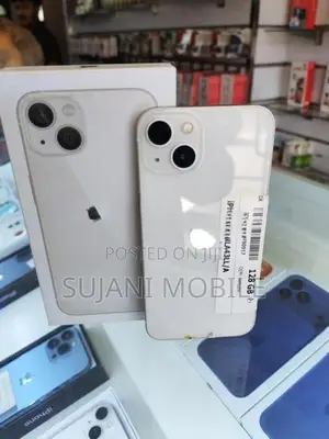 Apple iPhone 13 (Used)
