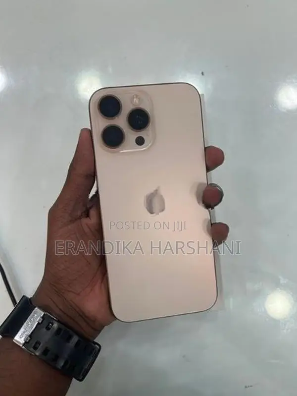 Apple iPhone 16 Pro Max (Used)