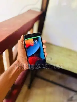 Apple iPhone 7 Plus (Used)
