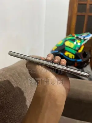 Apple iPhone 11 Pro Max (Used)