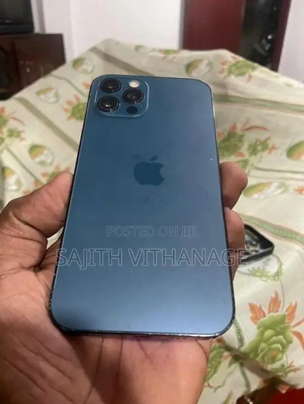 Apple iPhone 12 Pro (Used)