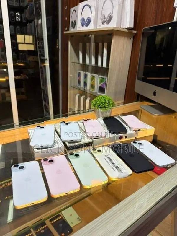 Apple iPhone 15 128GB (Used)