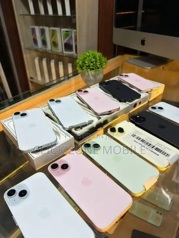 Apple iPhone 15 128GB (Used)