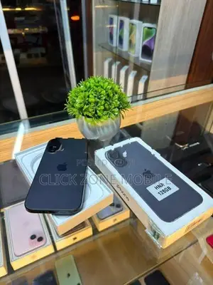 Apple iPhone 16 128GB (Used)