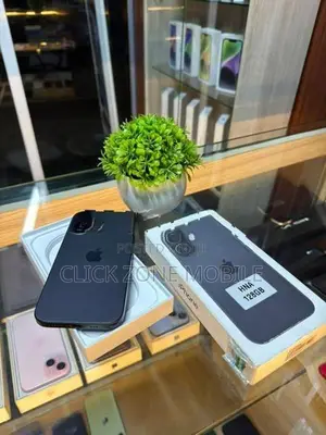 Apple iPhone 16 128GB (Used)