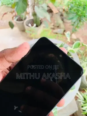 Samsung Galaxy S21 FE GB (Used)