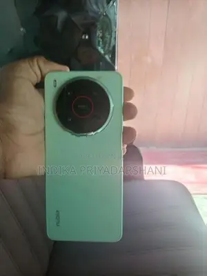 ZTE Nubia V70 Max (Used)