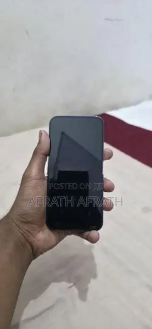 Apple iPhone 13 Pro (Used)