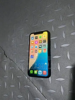 Apple iPhone XR 64GB (Used)