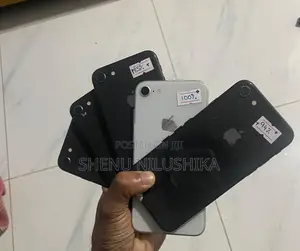 Apple iPhone 8 (Used)