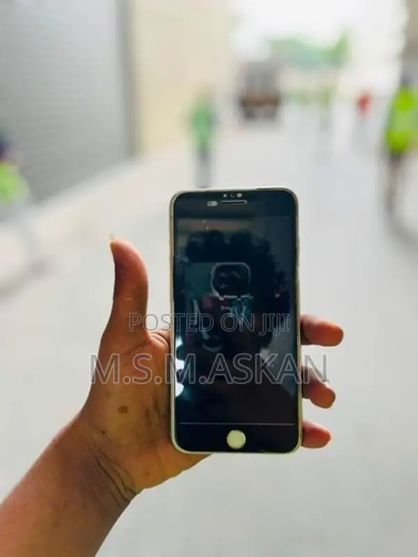 Apple iPhone 7 Plus (Used)