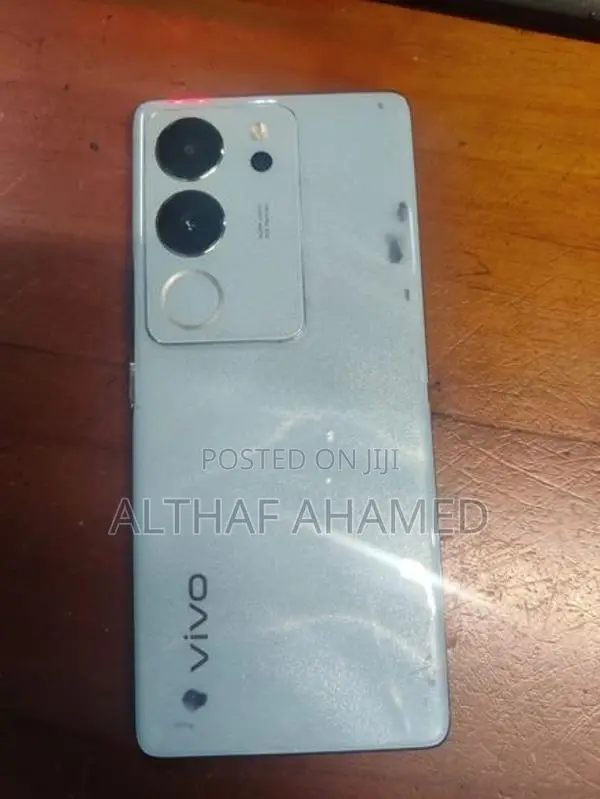 Vivo V29E 5G (Used)