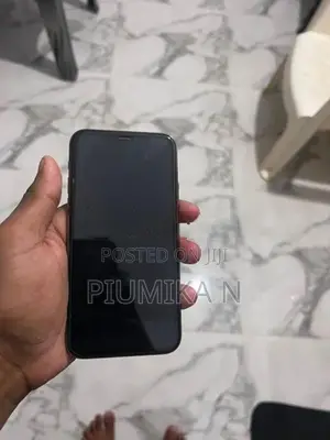 Apple iPhone 11 Pro 256GB (Used)