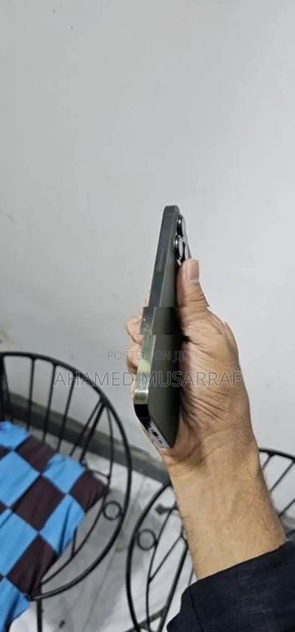 Apple iPhone 13 Pro (Used)