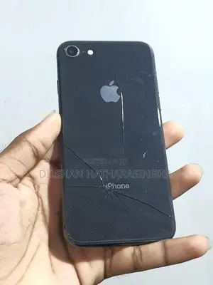 Apple iPhone 8 64GB (Used)