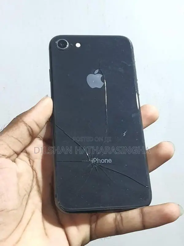 Apple iPhone 8 64GB (Used)