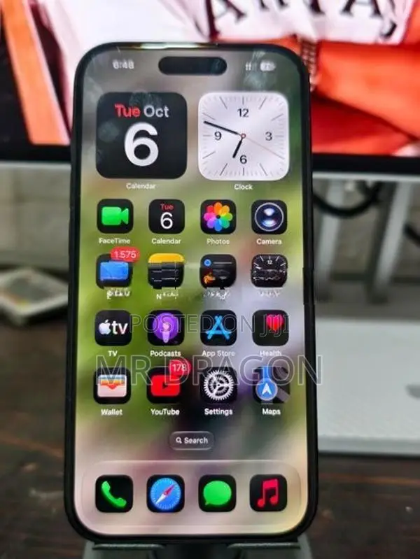 Apple iPhone 15 (Used)