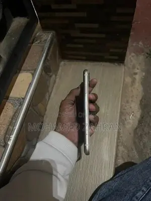 Apple iPhone 11 (Used)