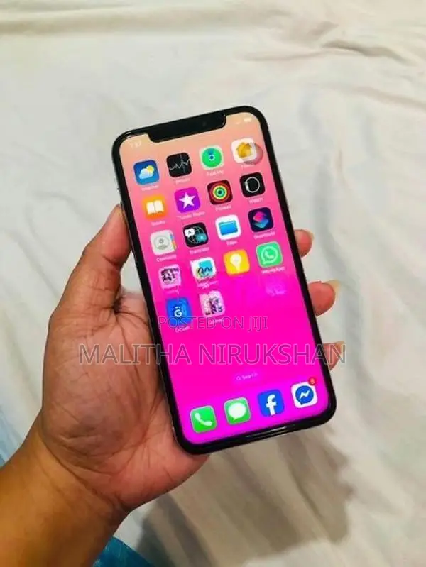 Apple iPhone X (Used)