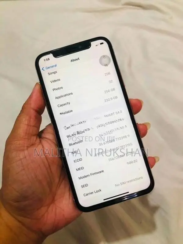 Apple iPhone X (Used)