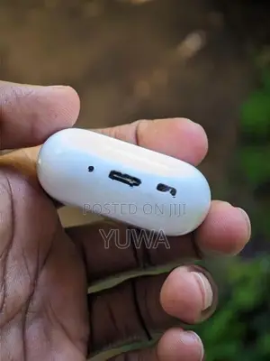 Apple Airpods 4 ANC