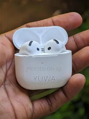 Apple Airpods 4 ANC