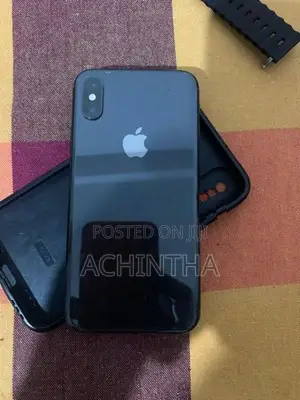 Apple iPhone XS (Used)