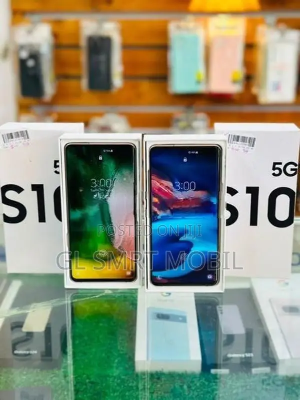 Samsung Galaxy S10 5G/256GB (Used)