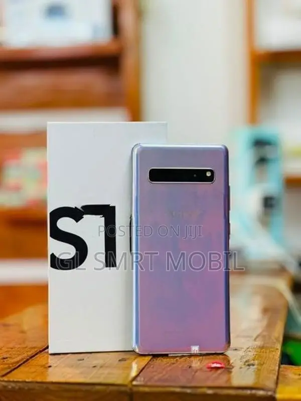 Samsung Galaxy S10 (Used)