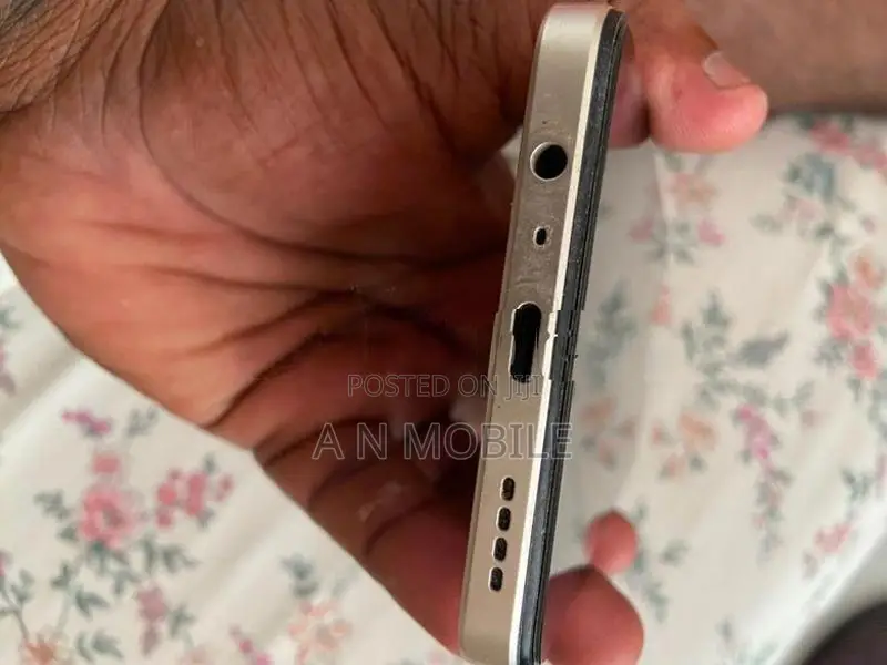 Realme Note 60 (Used)