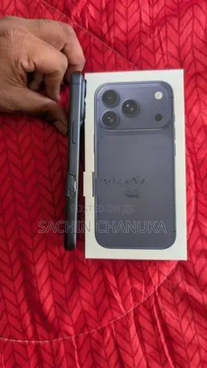 Apple iPhone 17 Pro (Used)