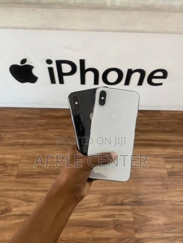 Apple iPhone XS (Used)