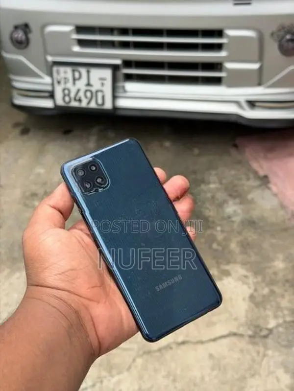 Samsung Galaxy M32 (Used)