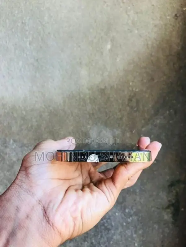 Apple iPhone 12 Pro (Used)